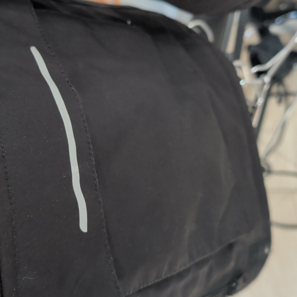 Moerdeng Winter Ski Jacket - image 4